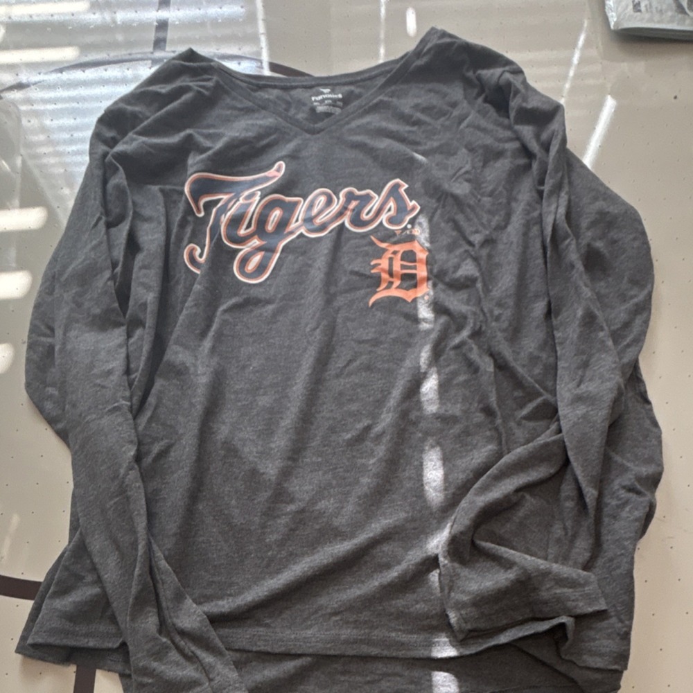 115 Fanatics Detroit Tigers Major League Baseball Officially Ls Shirt Gray 3XL